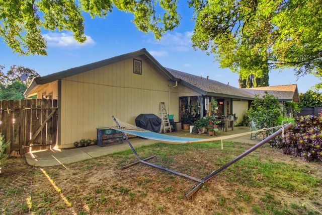 6042 Landis Ave, Carmichael, CA 95608
