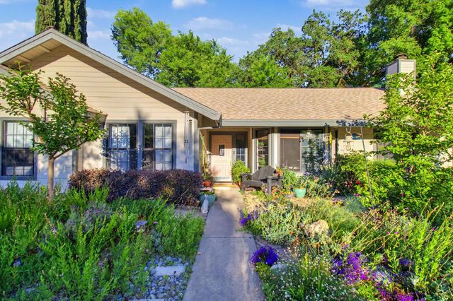 6042 Landis Ave, Carmichael, CA 95608
