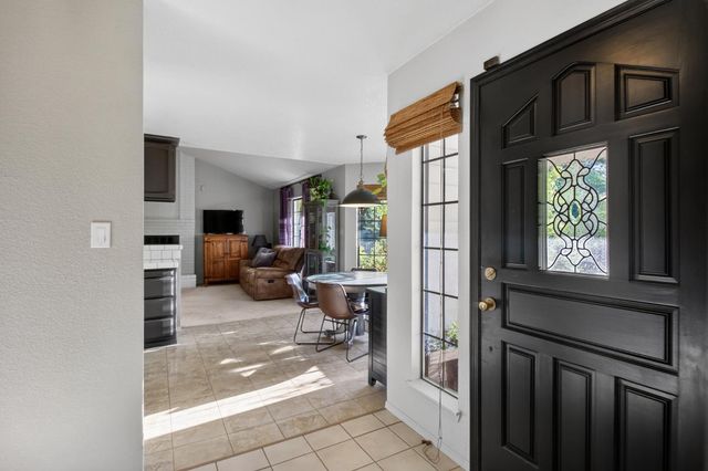 6042 Landis Ave, Carmichael, CA 95608