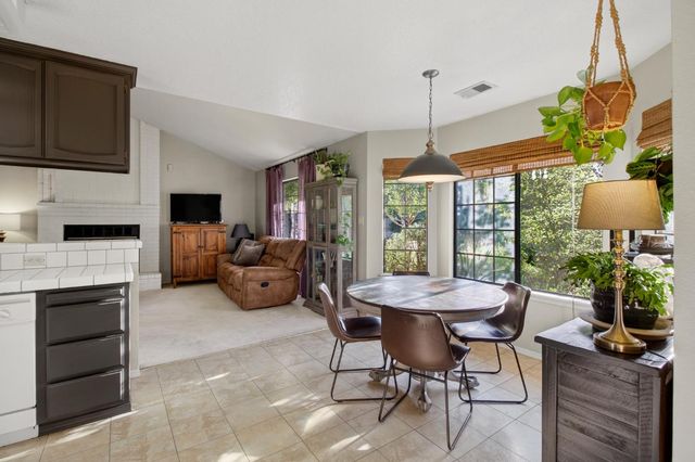 6042 Landis Ave, Carmichael, CA 95608