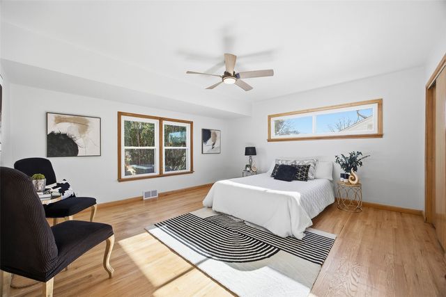 612 10th Avenue, Coralville, IA 52241