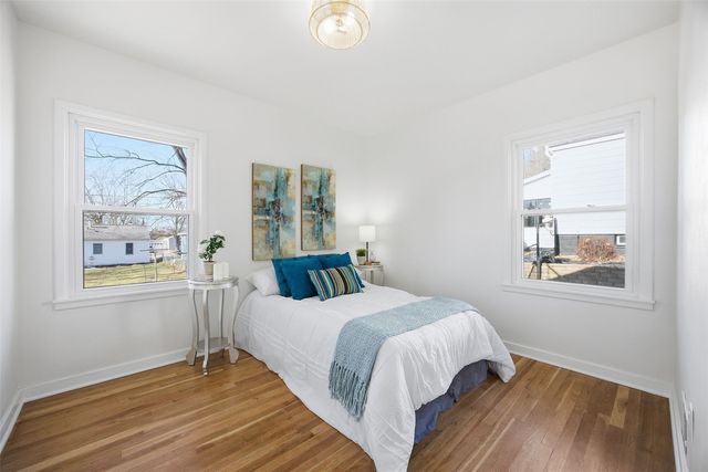 612 10th Avenue, Coralville, IA 52241