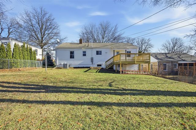 612 10th Avenue, Coralville, IA 52241