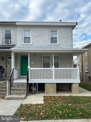 264 W MAPLE ST, Ambler, PA 19002