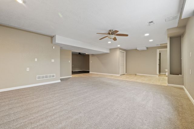 5447 SE 27th Street, Des Moines, IA 50320