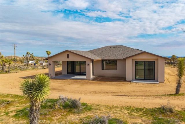 4986 Elata Avenue, Yucca Valley, CA 92284