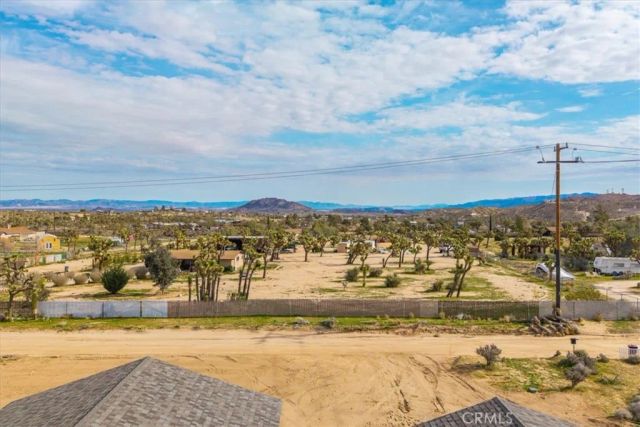 4986 Elata Avenue, Yucca Valley, CA 92284