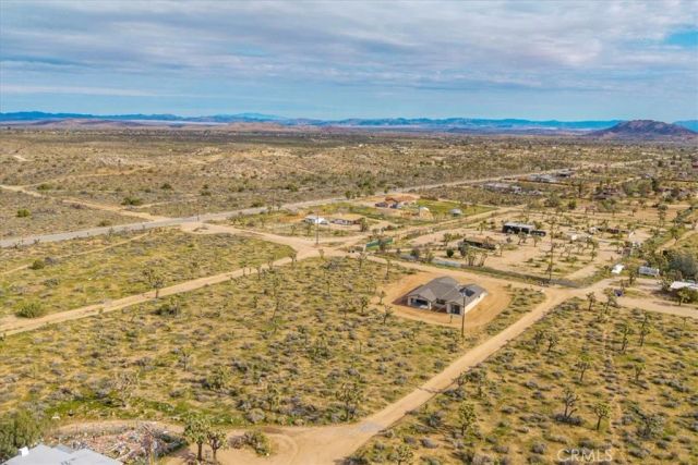 4986 Elata Avenue, Yucca Valley, CA 92284