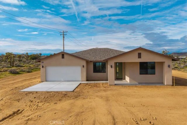 4986 Elata Avenue, Yucca Valley, CA 92284