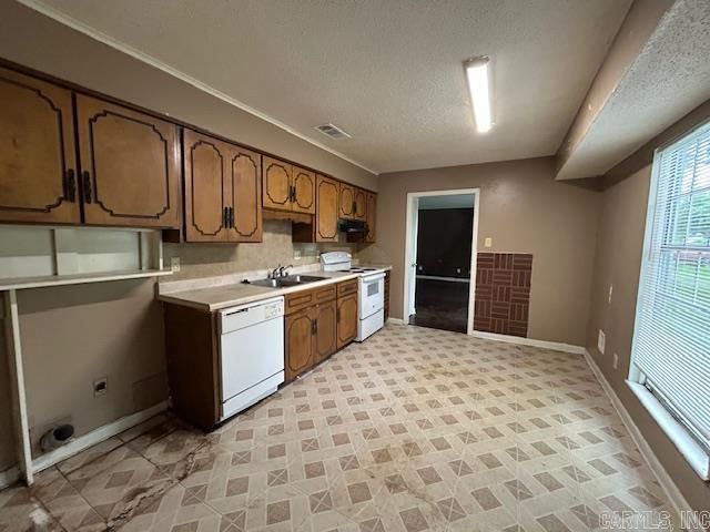 12 Parkridge Drive, Sherwood, AR 72120