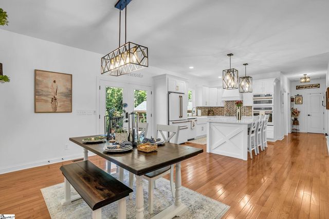 6 Phillips Drive, Travelers Rest, SC 29690