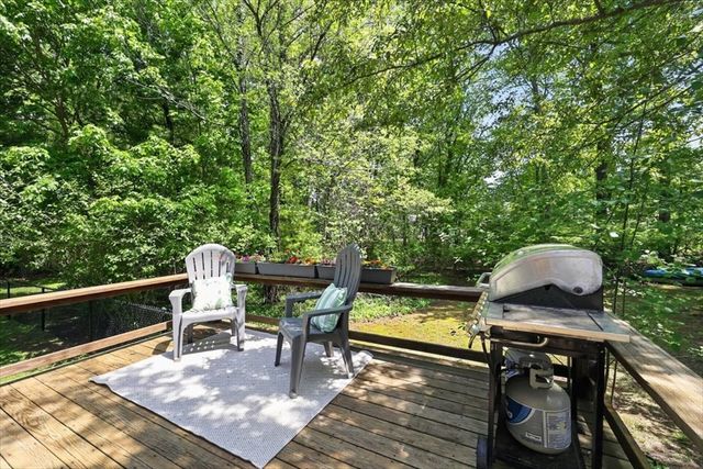 116 Thicket St, Weymouth, MA 02190