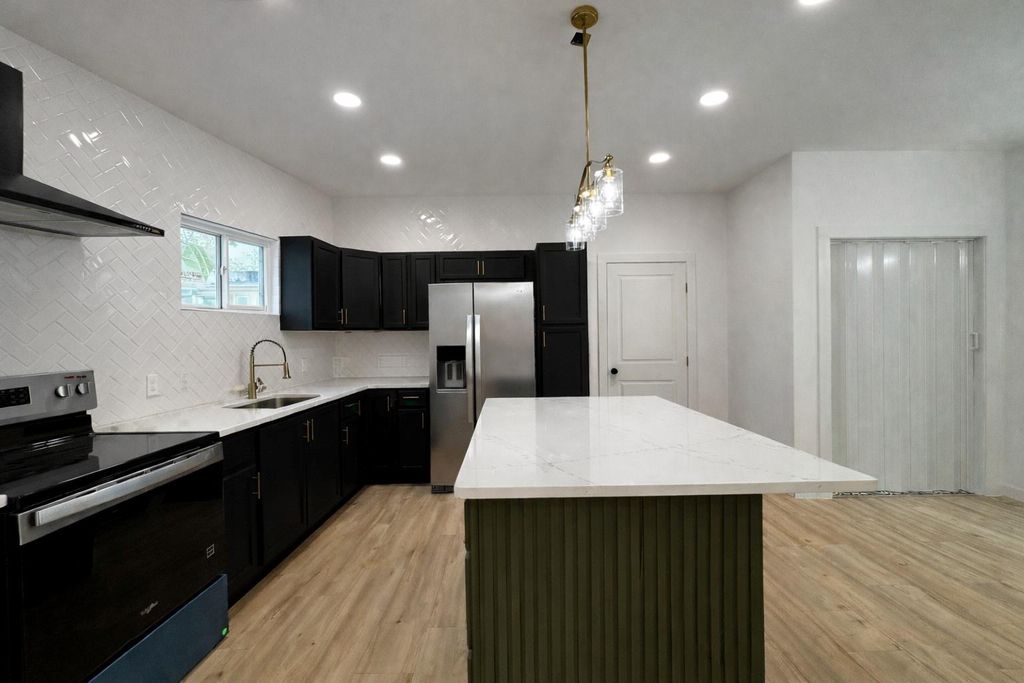 22516 E Martin Drive, Porter, TX 77365