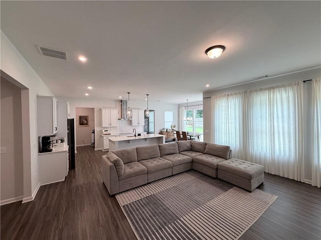 3022 Cambridge Mill Street, Acworth, GA 30102
