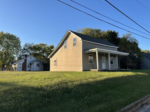 122 Shelton St, Clarksville, TN 37040