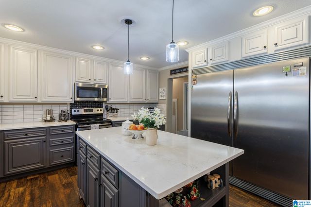 5097 STEMLEY BRIDGE ROAD, Talladega, AL 35160