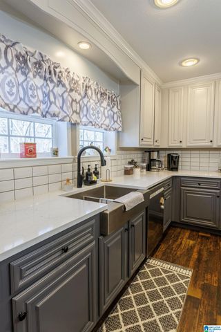 5097 STEMLEY BRIDGE ROAD, Talladega, AL 35160