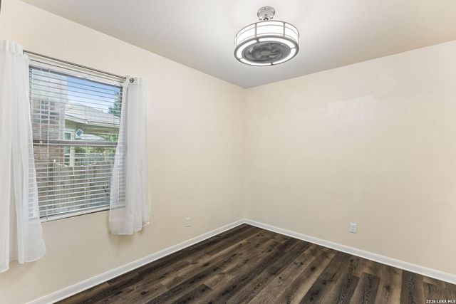 2211 MUUGA MNR, San Antonio, TX 78251