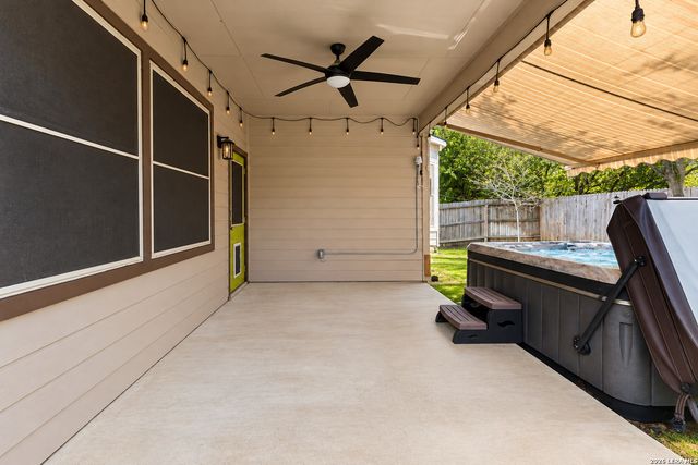 2211 MUUGA MNR, San Antonio, TX 78251