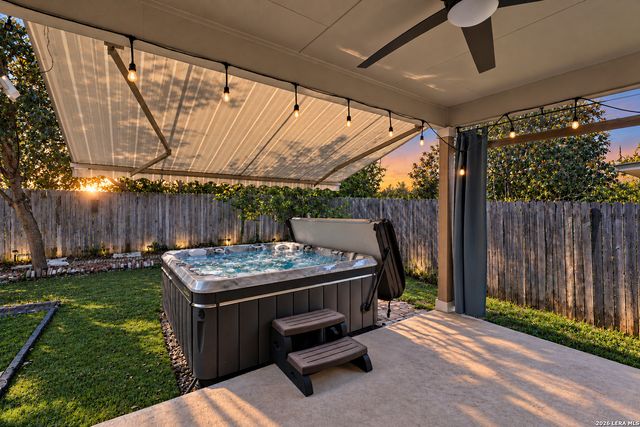 2211 MUUGA MNR, San Antonio, TX 78251