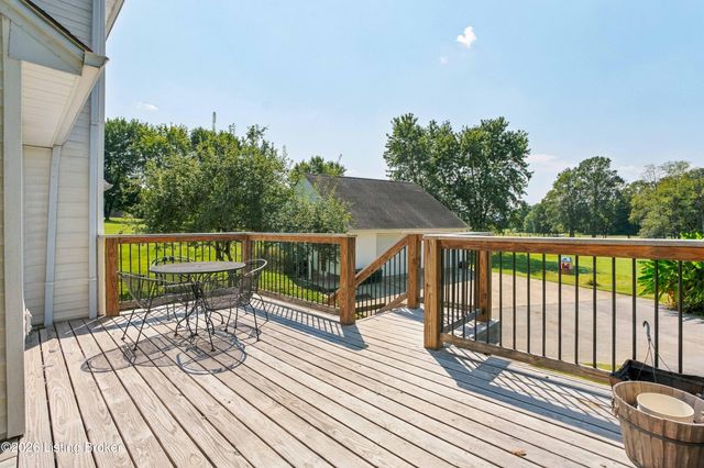 1071 Tanglewood Rd, Shepherdsville, KY 40165