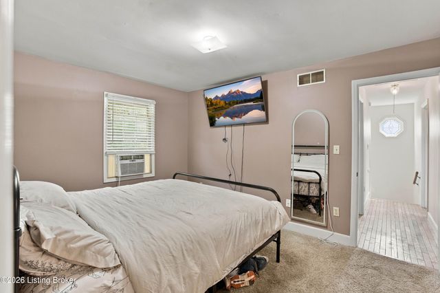 1071 Tanglewood Rd, Shepherdsville, KY 40165