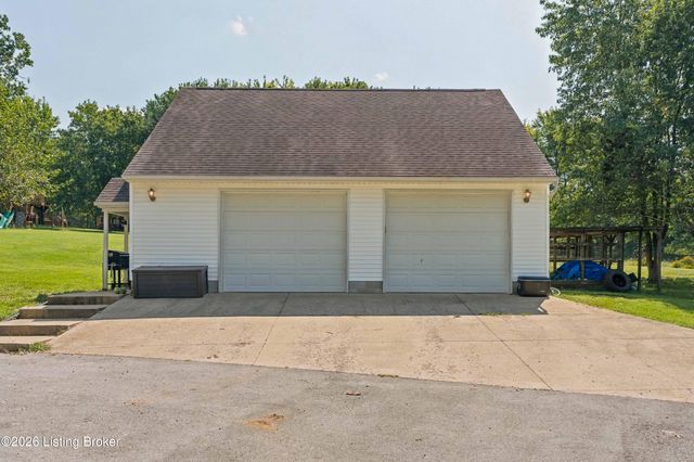 1071 Tanglewood Rd, Shepherdsville, KY 40165