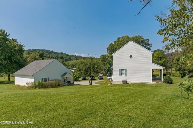 1071 Tanglewood Rd, Shepherdsville, KY 40165