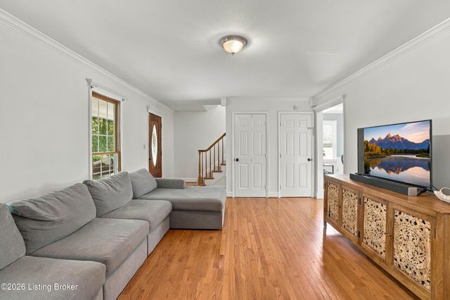 1071 Tanglewood Rd, Shepherdsville, KY 40165