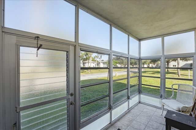 28 Lake Vista Trail 105, Port St Lucie, FL 34952