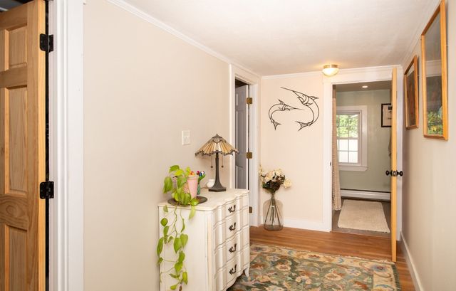 78 Hathaway St, Wareham, MA 02571