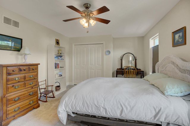 732 GLADSTONE CT, Mechanicsburg, PA 17055