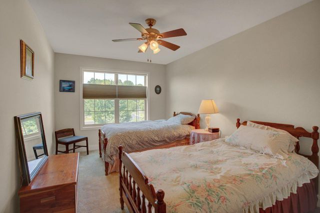 732 GLADSTONE CT, Mechanicsburg, PA 17055