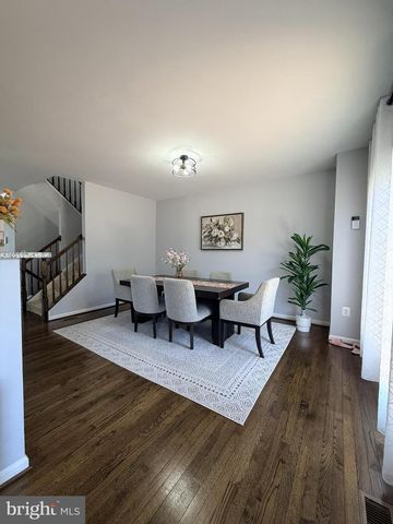 4256 HUDSON RIVER CT, Dumfries, VA 22025