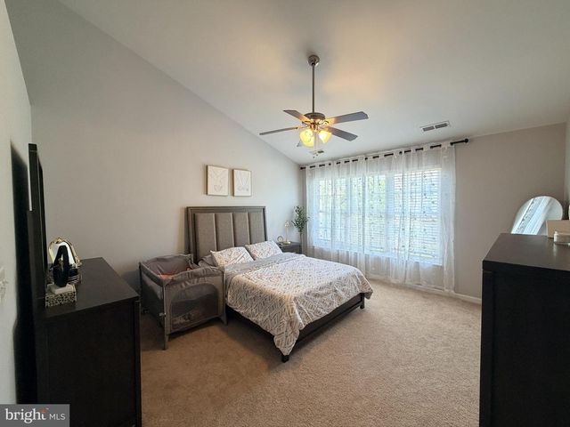 4256 HUDSON RIVER CT, Dumfries, VA 22025