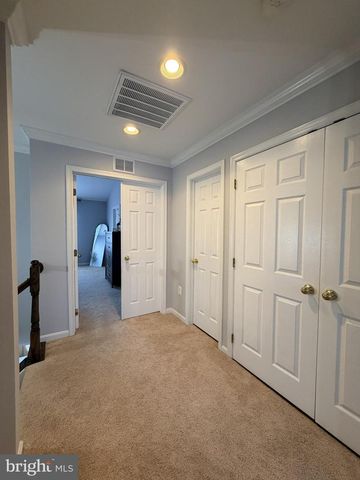 4256 HUDSON RIVER CT, Dumfries, VA 22025