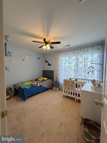 4256 HUDSON RIVER CT, Dumfries, VA 22025