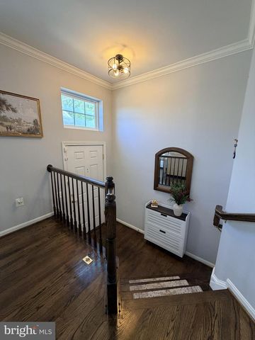4256 HUDSON RIVER CT, Dumfries, VA 22025