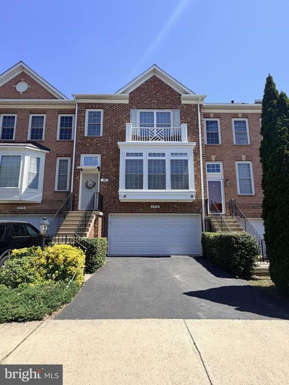 4256 HUDSON RIVER CT, Dumfries, VA 22025