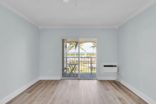 300 Duck Key Dr Apt 9, Duck Key, FL 33050