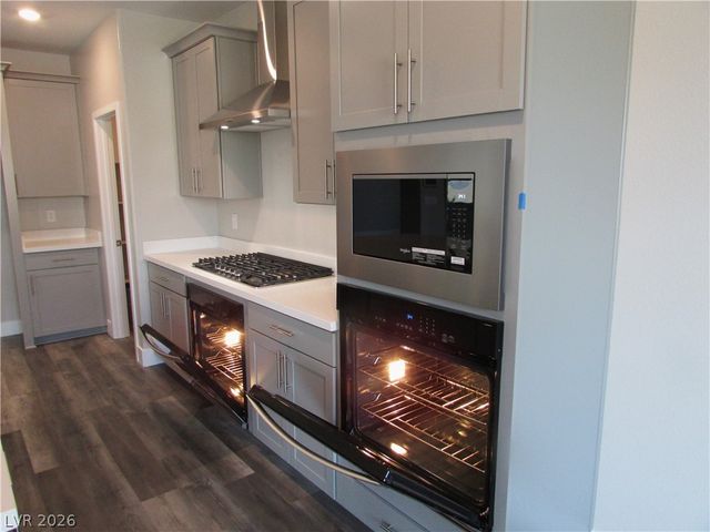 1036 FOX FALCON Street, Henderson, NV 89011