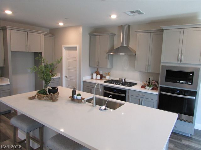 1036 FOX FALCON Street, Henderson, NV 89011