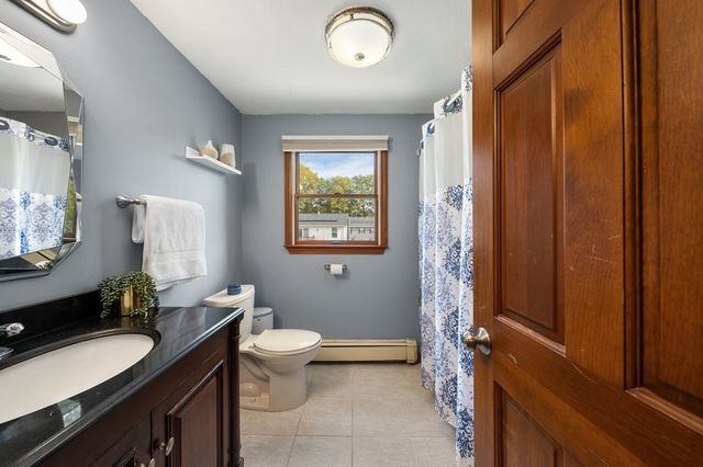 20 Jeffrey Rd, Billerica, MA 01821