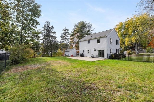 20 Jeffrey Rd, Billerica, MA 01821