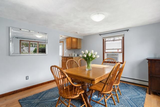 20 Jeffrey Rd, Billerica, MA 01821