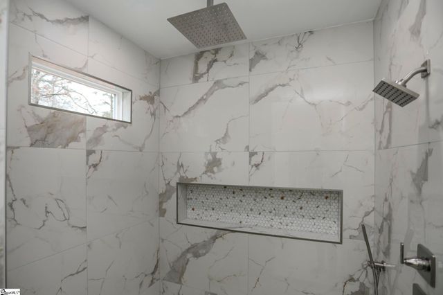 14 Ferncrest Drive, Greenville, SC 29605