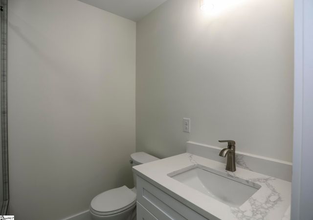 14 Ferncrest Drive, Greenville, SC 29605