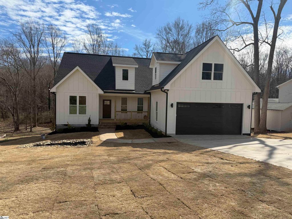 14 Ferncrest Drive, Greenville, SC 29605