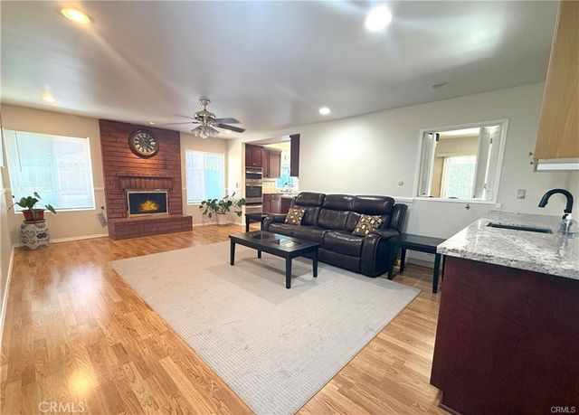 512 Concord, Fullerton, CA 92831
