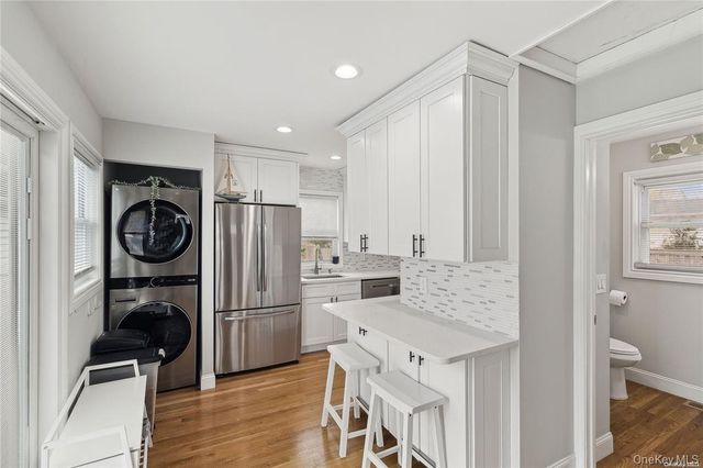 72 Conklin Avenue, Patchogue, NY 11772